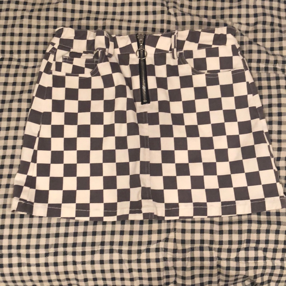 Grey and white checkered skirt